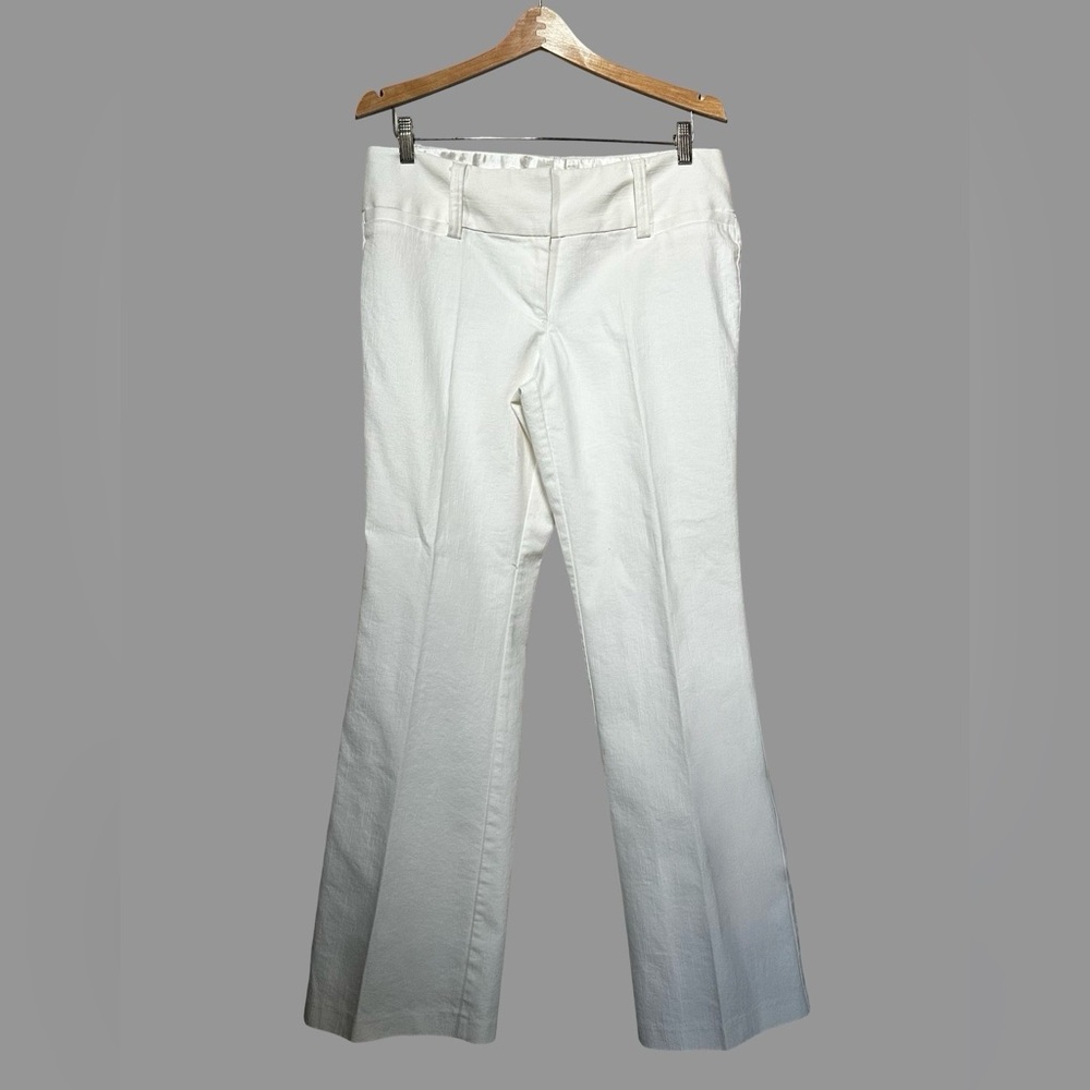 G by GUESS Cream Flare Trouser Pants Women’s Size 31.